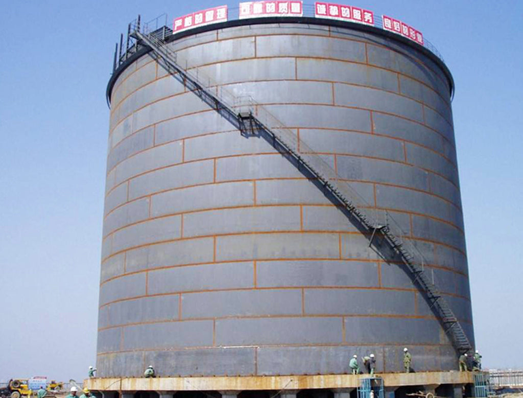 Large vertical oil storage tank